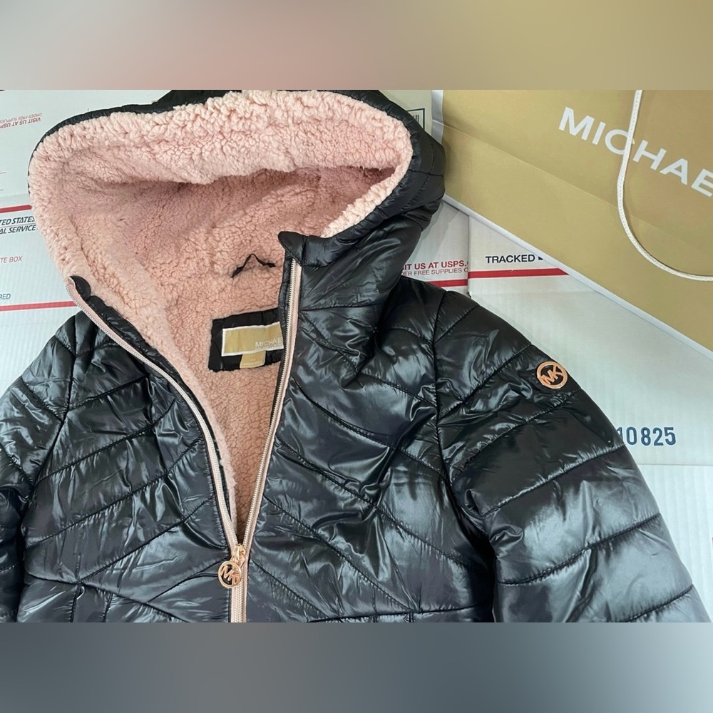 Girls Michael Kors Black Puffer Coat Winter Jacket 7/8 NWT - Picture 2 of 8